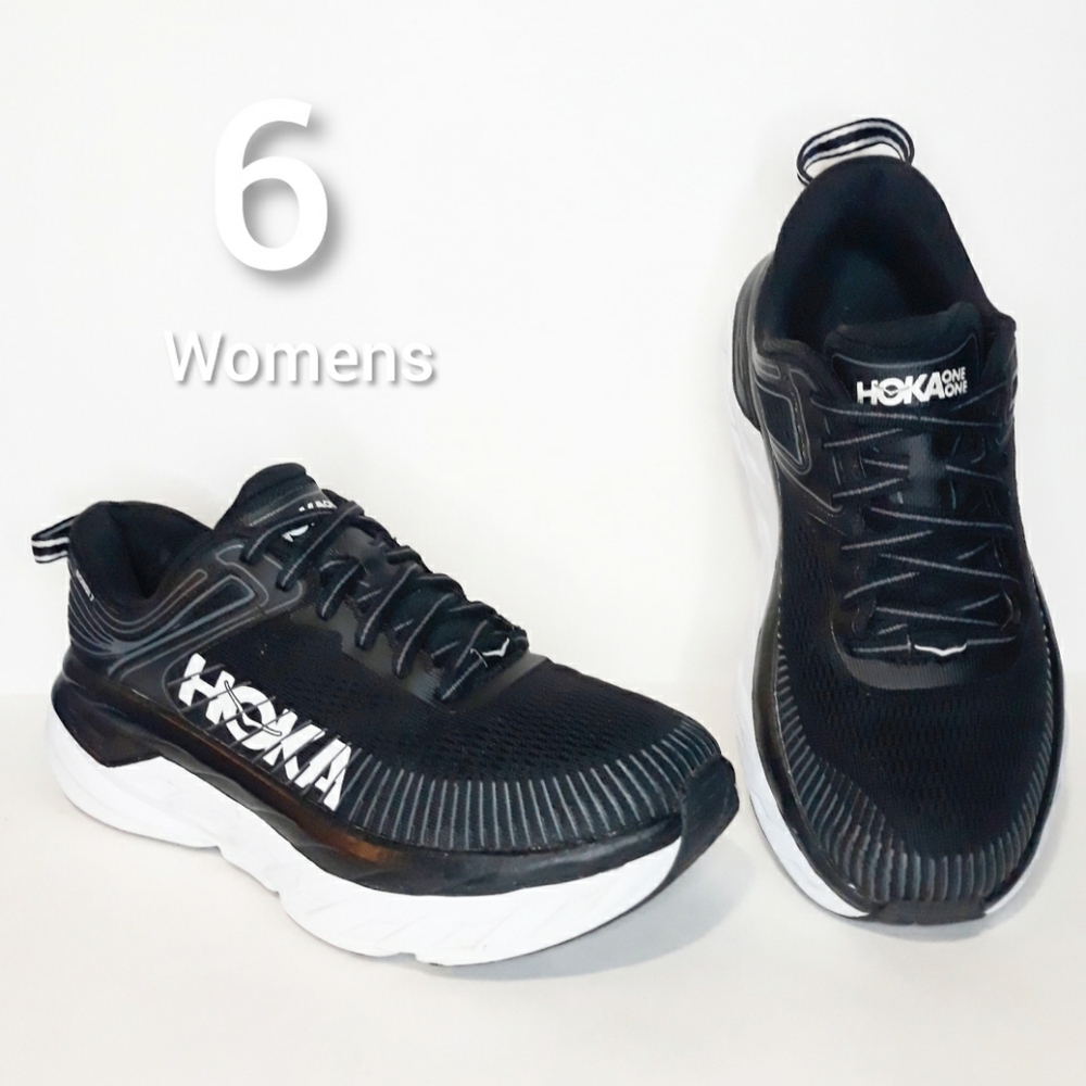 HOKA ONE ONE Bondi 7.   Size 6
